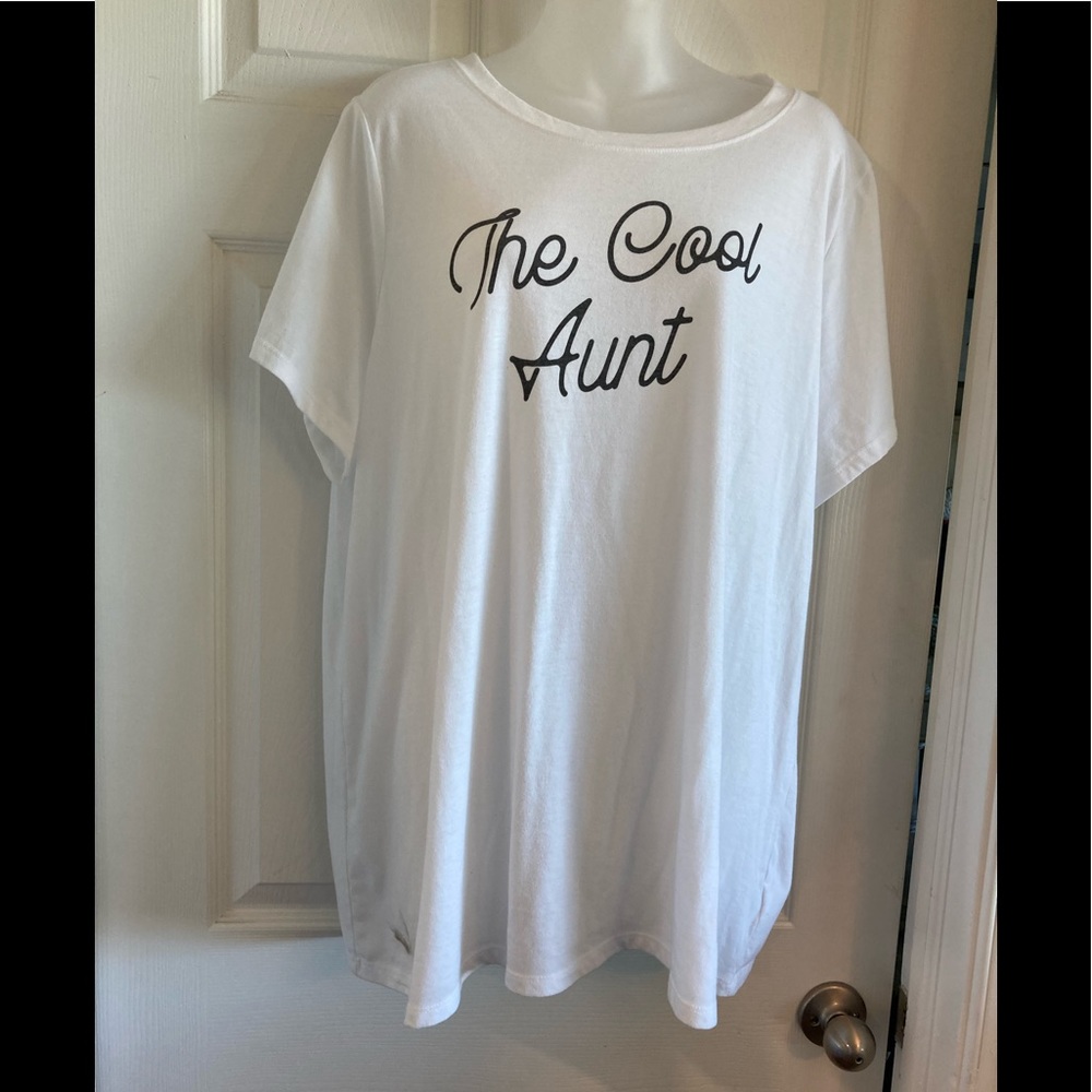 Torrid classic fit t shirt. Sz 3
